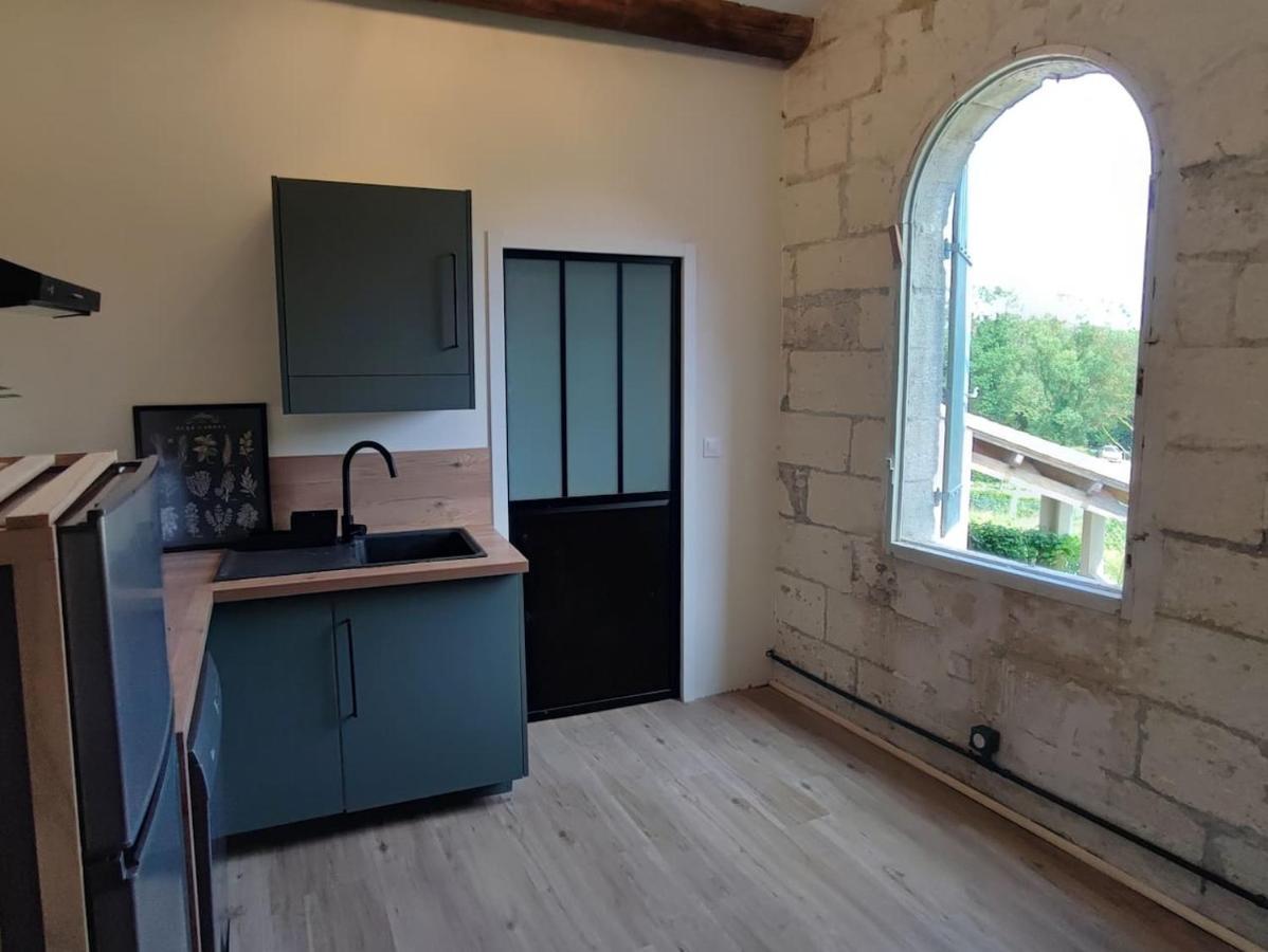 Appartement Au Calme Proche Centre Villeneuve-lès-Avignon Exteriér fotografie