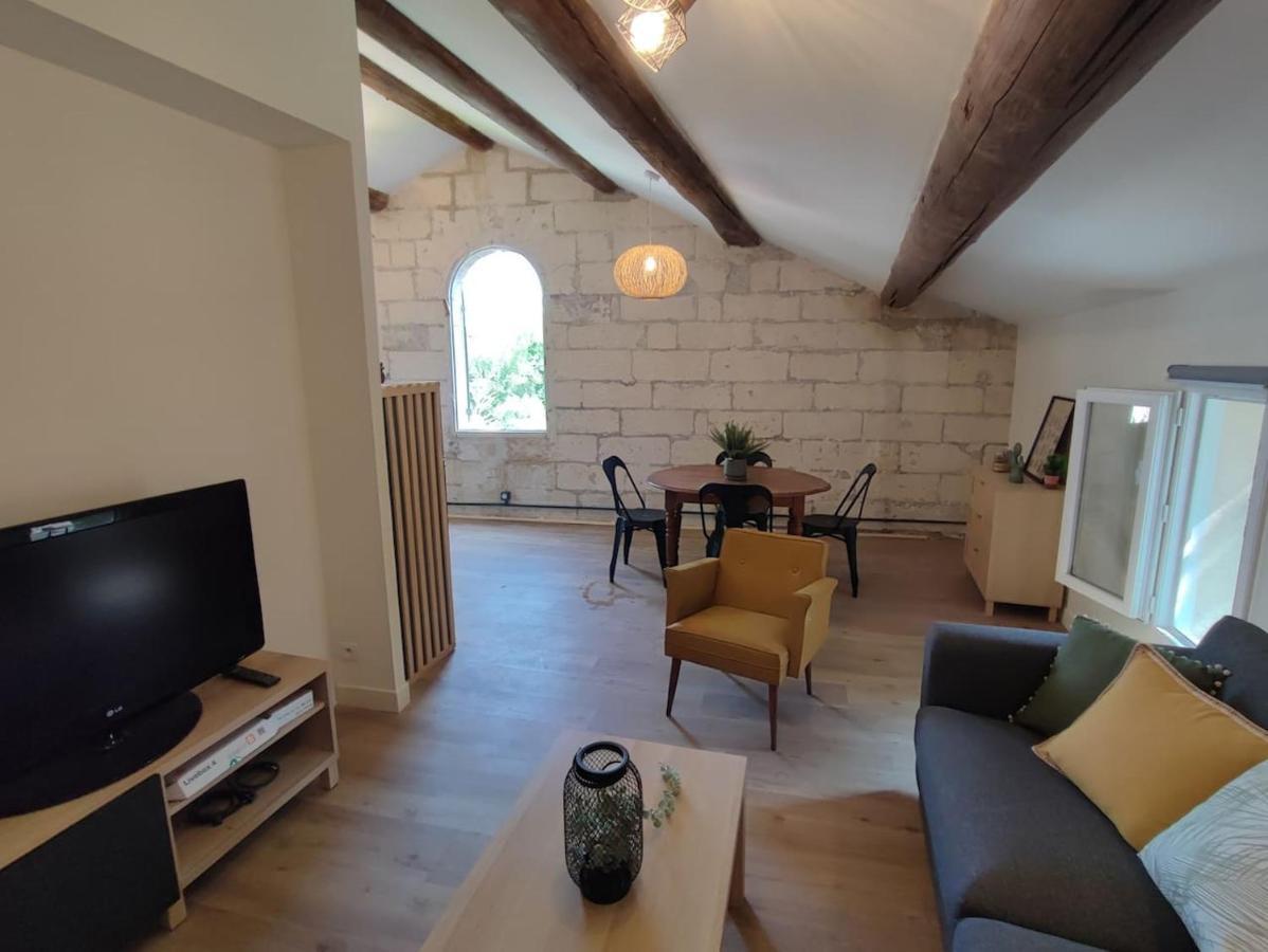 Appartement Au Calme Proche Centre Villeneuve-lès-Avignon Exteriér fotografie